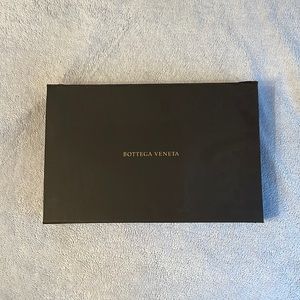 Old version Bottega Veneta box